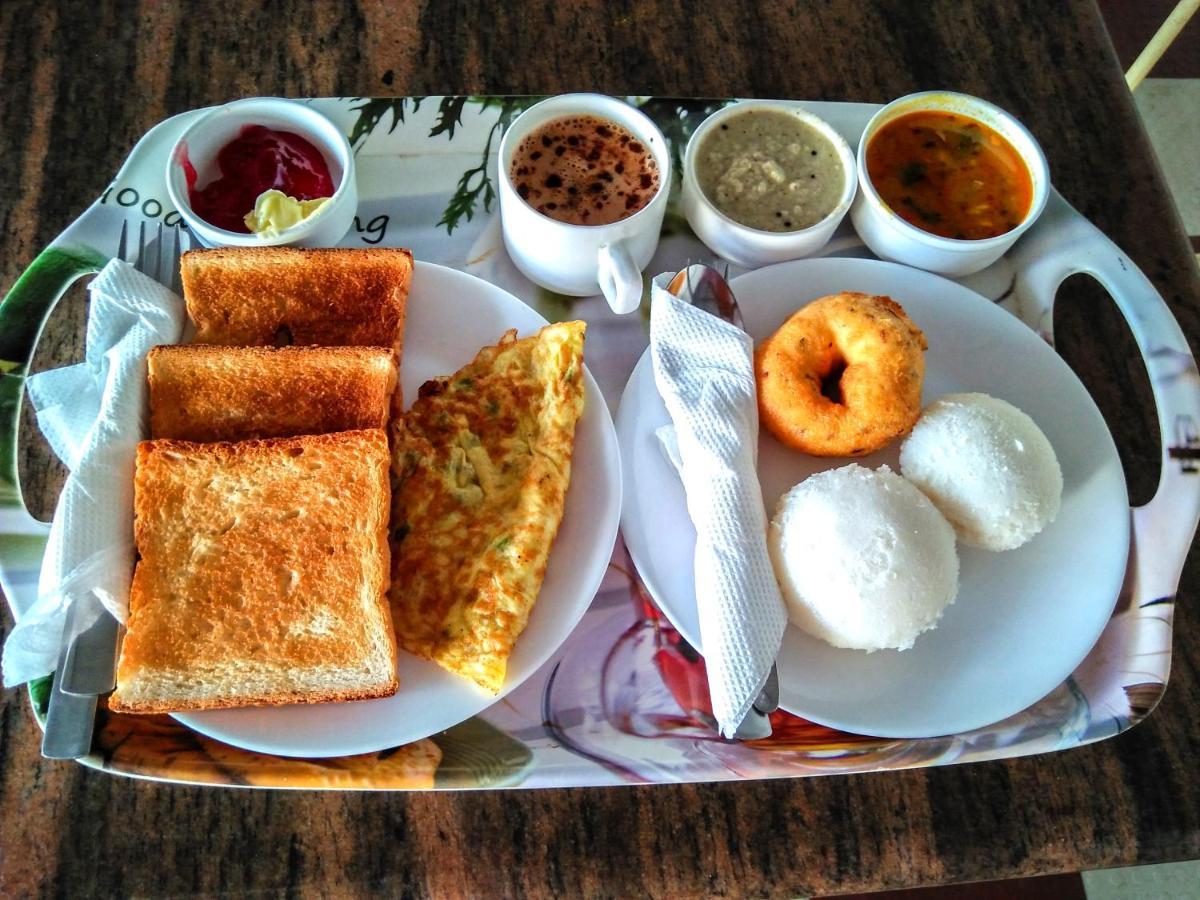 Fabhotel Red Leaf Mall Road Mussoorie Ngoại thất bức ảnh
